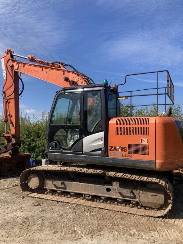 2015 Hitachi ZX130LCN-5